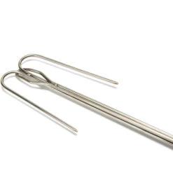 Petromax Ls2 Brochette De Feu De Camp Avec Bouts Recourbés 2 Pièces -Primus Shop petromax ls2 campfire skewer with two bent prongs 2 pieces 3